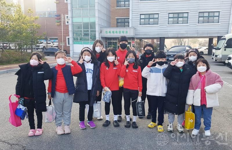 스포.jpg