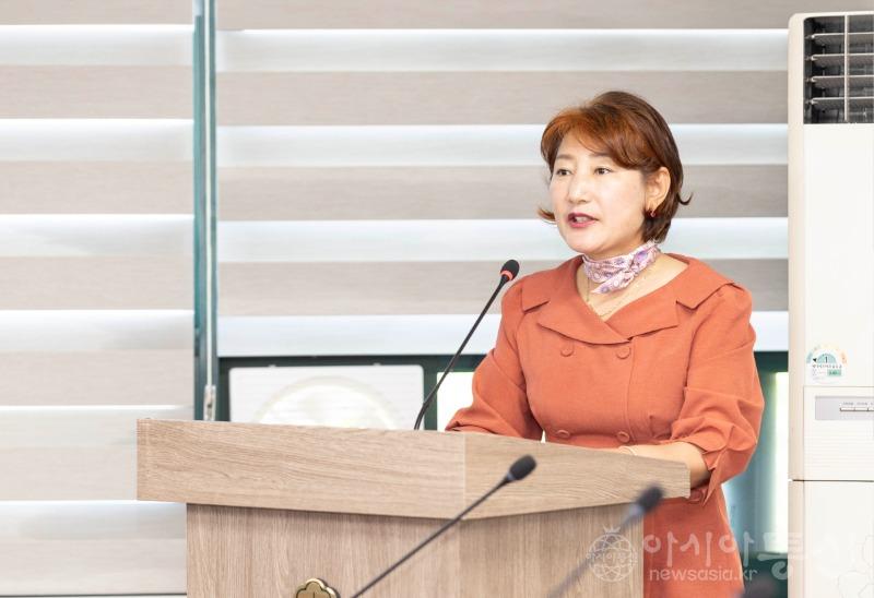 사진-현옥순 의원 발의 의회 교섭단체 및 위원회 구성 개정조례안 상임위 통과.jpg