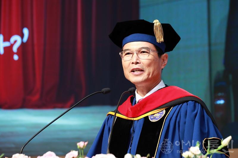 사본 -[사진3] 김일목 총장 훈화 (3).jpg