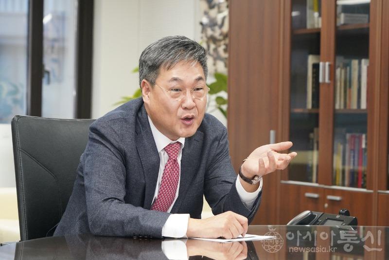 정문헌 종로구청장.jpg