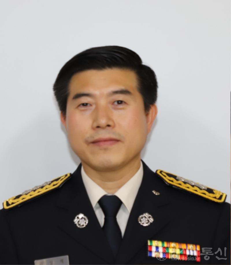 2. 소방령 김성제(대외).jpg