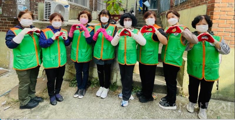 14가좌1동, 사랑을 나누는 가좌1동 청소 봉사대(1).jpg