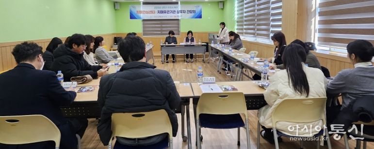 지난 18일 북구 치매안심센터에서 경상북도 포항 노인전문 요양병원을 비롯한 지역 노인복지시설 실무자 간담회를 개최했다.