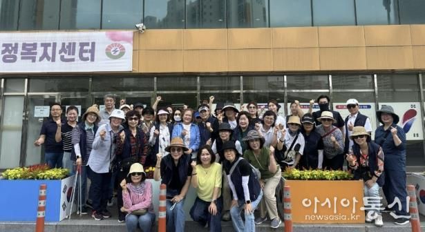 구리시 동구동, '여름꽃 활짝' 따뜻한 햇살 아래 피어난 쌈지공원