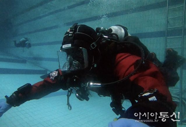 전북소방, ‘풀페이스 마스크’ 시범 도입..수중구조 안전성 강화