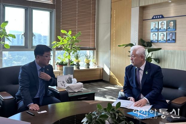 황인홍무주군수 김성환 기후에너지환경부장관 국비 확보를 위한 면담