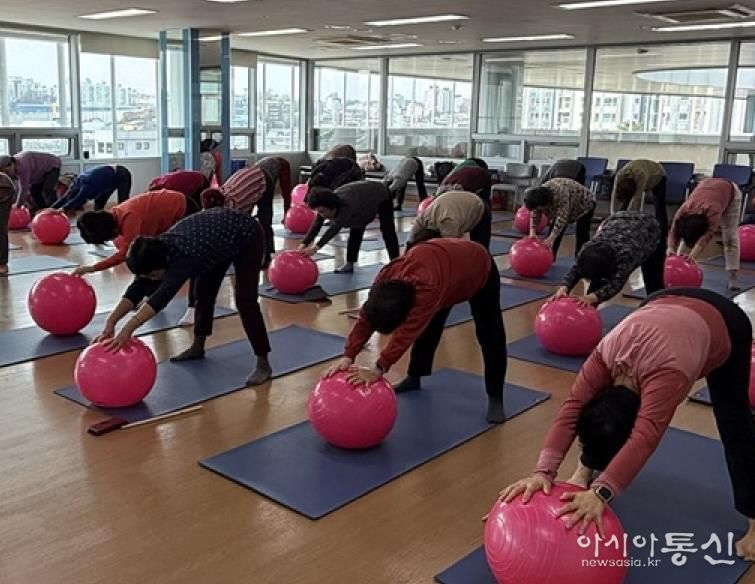 파주보건소, ‘건강 스위치 온 운동교실’ 시민 호응 속에 마무리