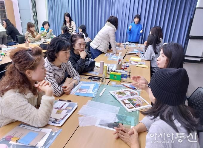 큰애기 도서보수단, 파·훼손 도서 2,842권 복원