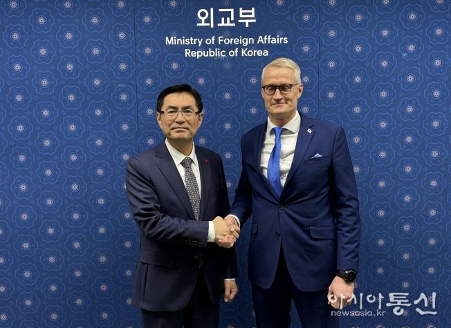 정연두 외교전략정보본부장, NATO 의회연맹 대표단 면담