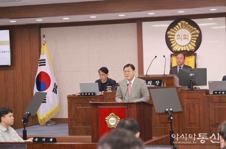 김윤철 합천군수 2026년도 예산안 시정연설, 위기 딛고 희망 담은 ‘8,881억 원’ 편성