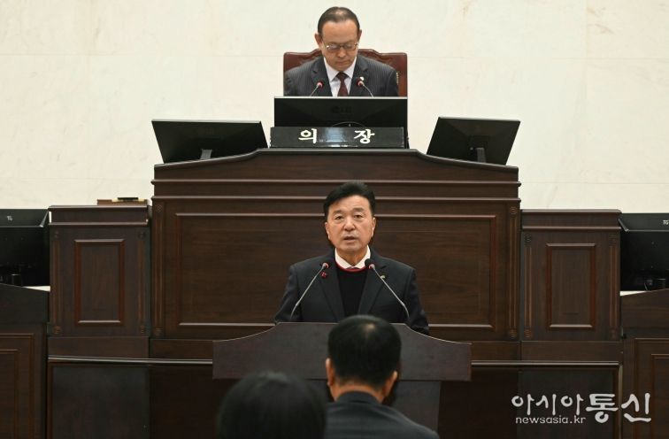 최재구 군수 시정연설 모습