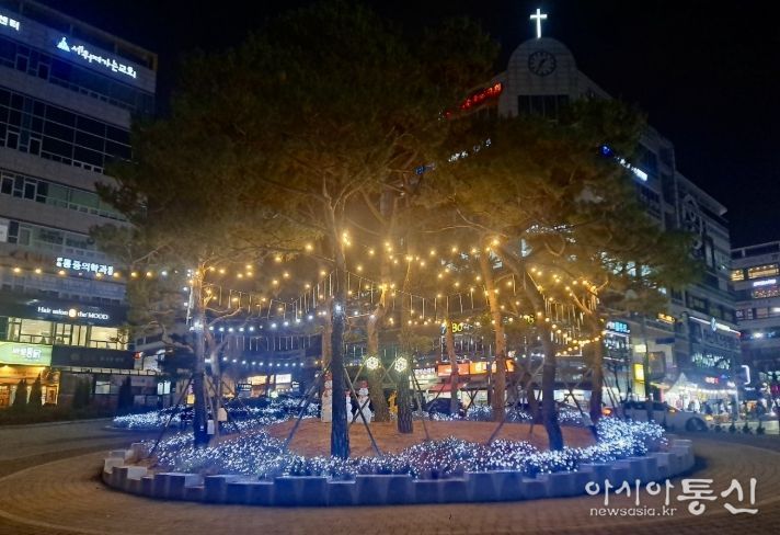 양주시, 고읍광장 연말연시 경관조명 설치