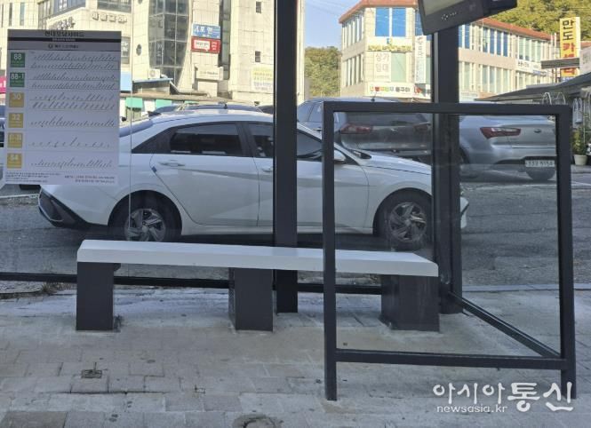 기흥구는 구 내 주요 버스승차대 13곳에 온열 의자를 설치했다