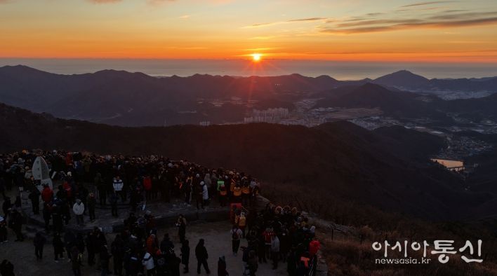 천성산 새해 해맞이