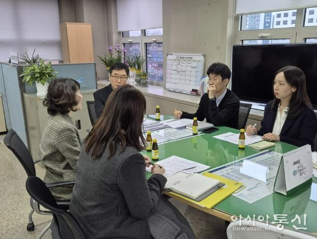 지난 10일 부천시와 인천지방국세청 관계자들이 유튜버 불법 방송 후원 수익구조 대응을 위한 실무회의를 열었다.