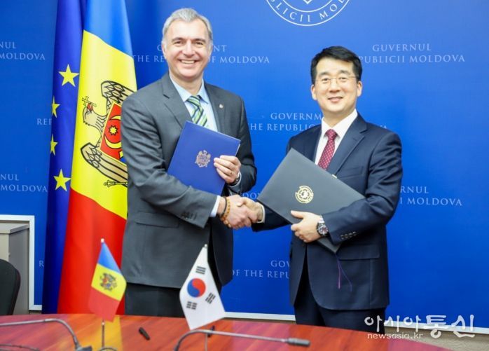 한-몰도바 경제협력협정 서명